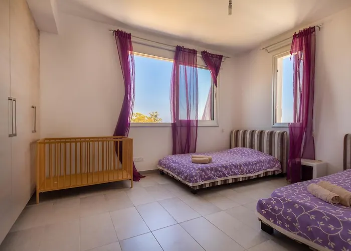 Villa Akefalou Bay *