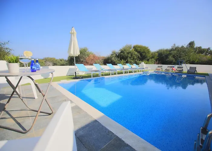 Akefalou Bay Villa Protaras