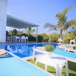 Akefalou Bay