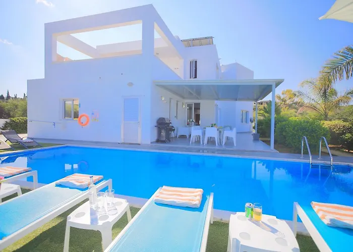 Akefalou Bay Villa Protaras