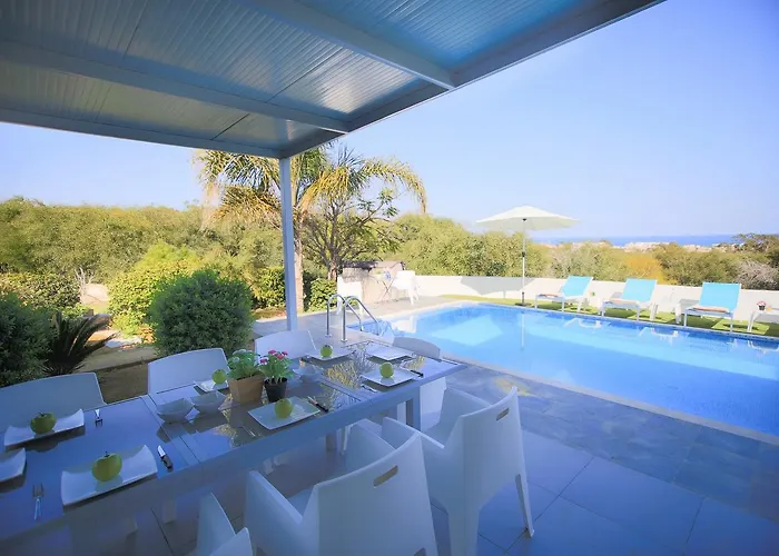 Akefalou Bay Villa Protaras