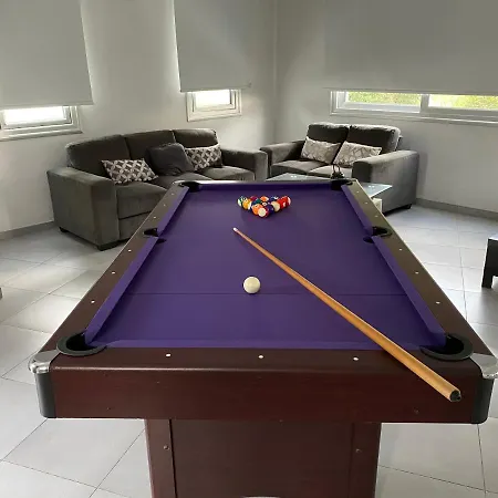 Akefalou Bay * بروتاراس